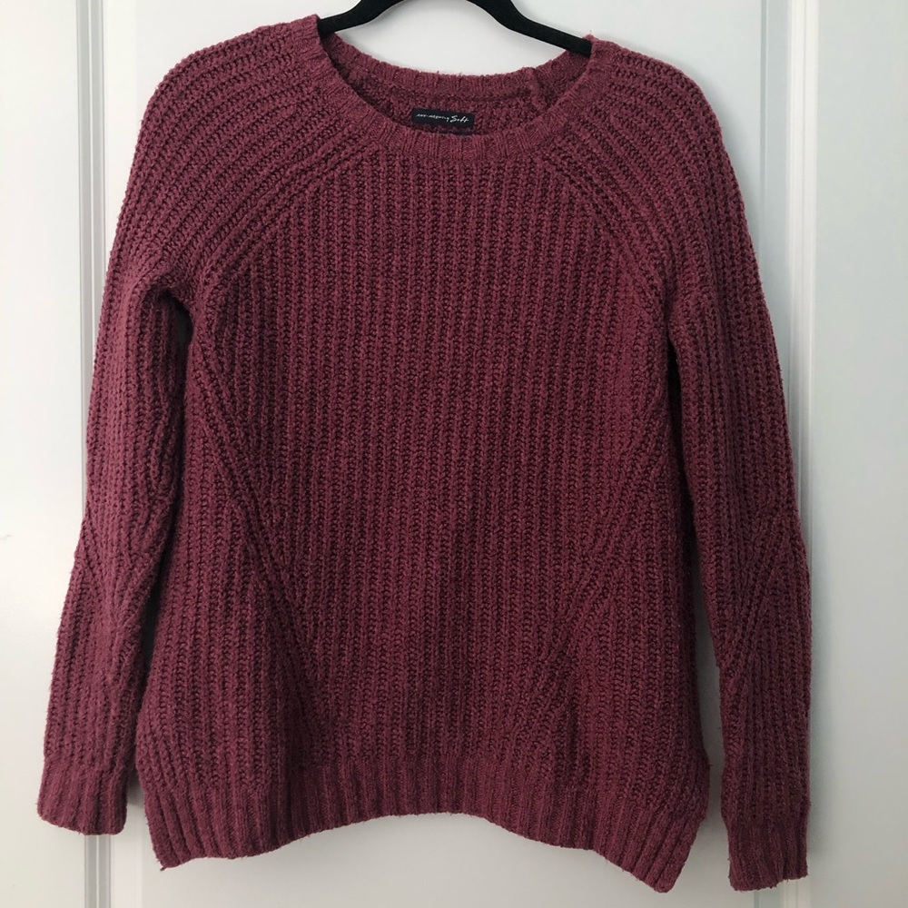 American Eagle Maroon Sweater